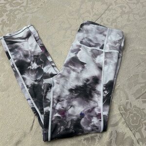 ATHLETA Run Free Winter Garden 7/8 Leggings Size S